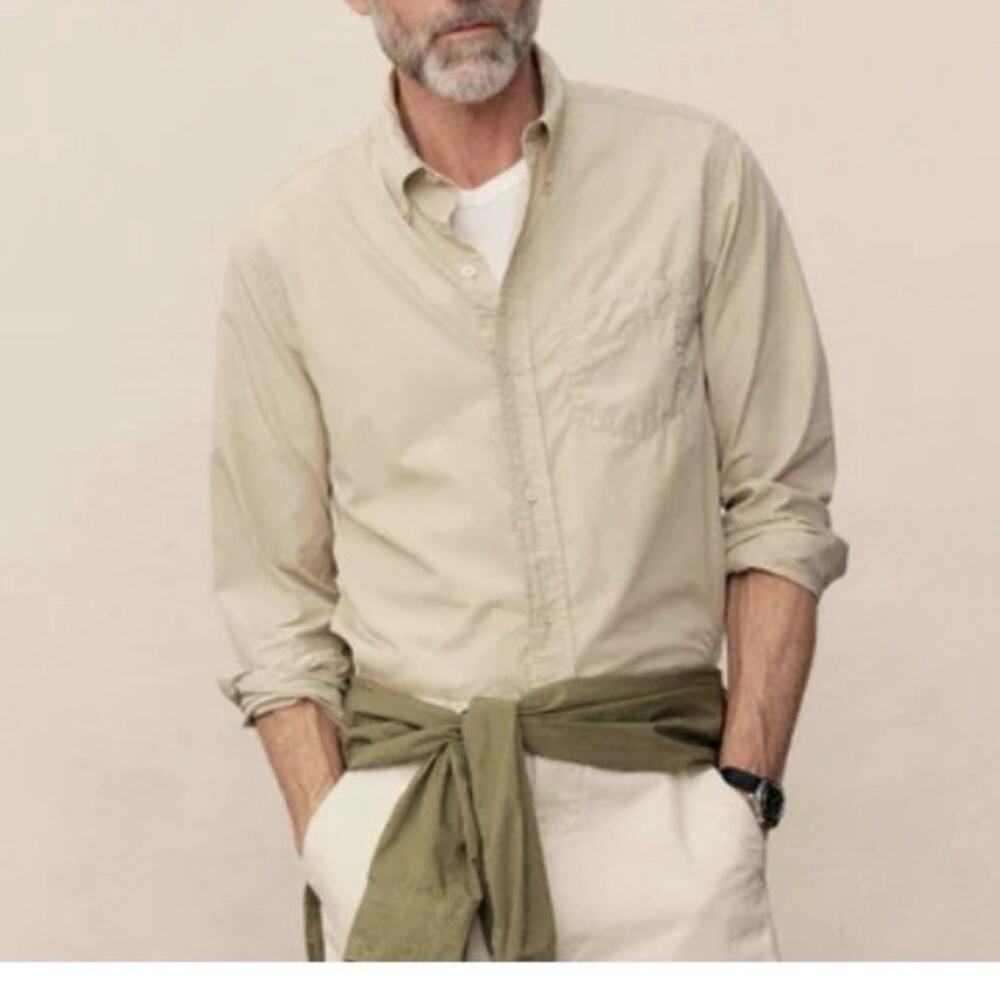 NWT buck mason riversand skyline poplin one pocket button down shirt Khaki Small